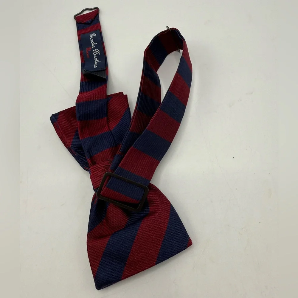 Brooks Brothers Boys Silk Striped Bow Tie